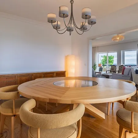 Lejlighed Royal 3bdr With Balcony & River View By Lovelystay *