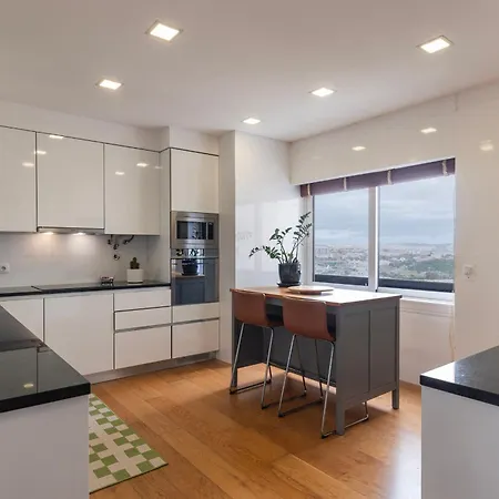 Royal 3bdr With Balcony & River View By Lovelystay Lejlighed Lisboa