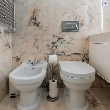 Lejlighed Royal 3bdr With Balcony & River View By Lovelystay *
