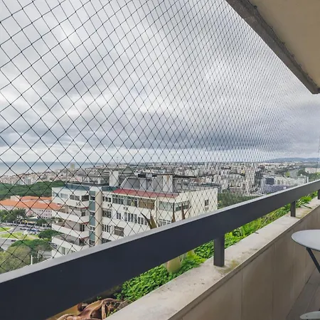 Royal 3bdr With Balcony & River View By Lovelystay Lejlighed *
