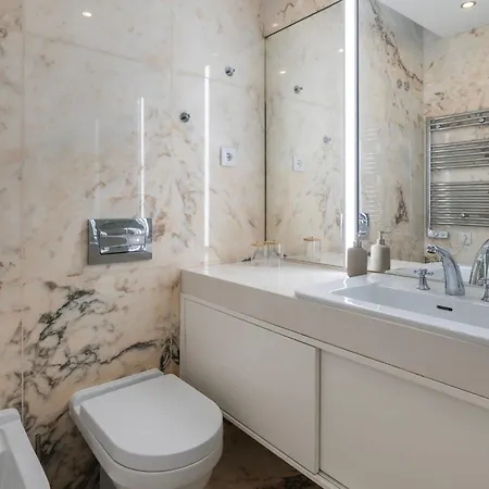 Appartement Royal 3bdr With Balcony & River View By Lovelystay *