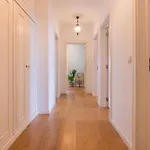 Royal 3bdr With Balcony & River View By Lovelystay *
